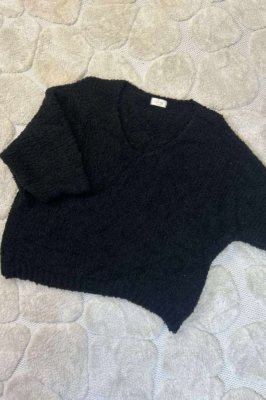 Hygge Boucle Slouch Knit Black /20 =
